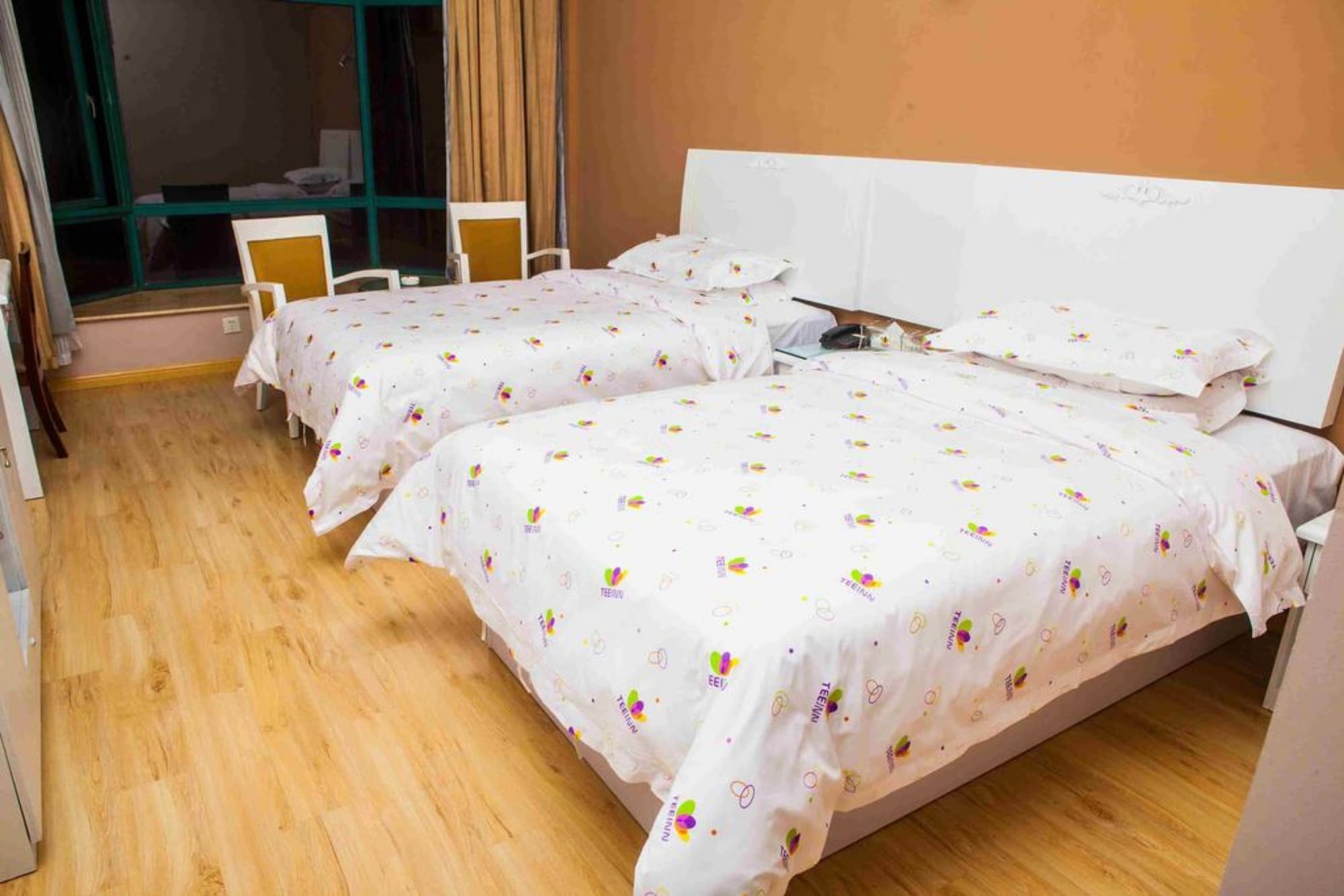 Tee Thượng Hải